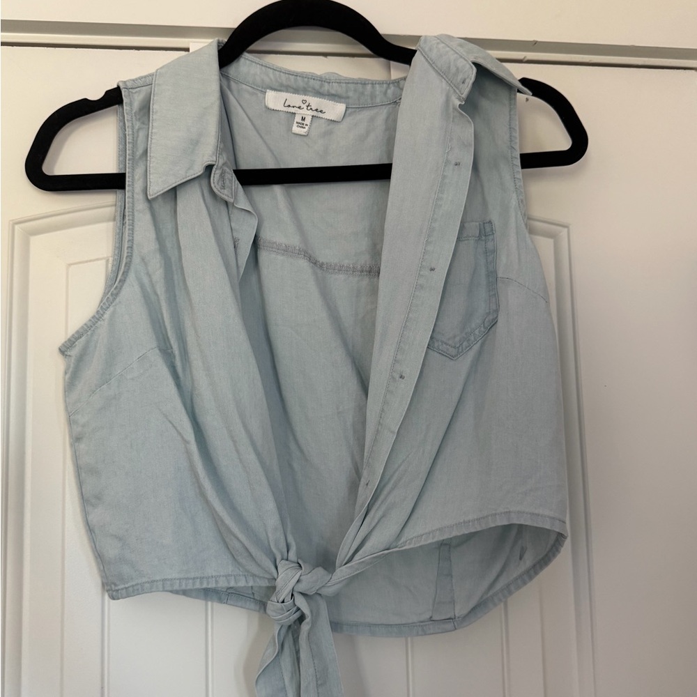 Love Tree Light Blue Sleeveless Tie-Front Crop Top- NEVER WORN